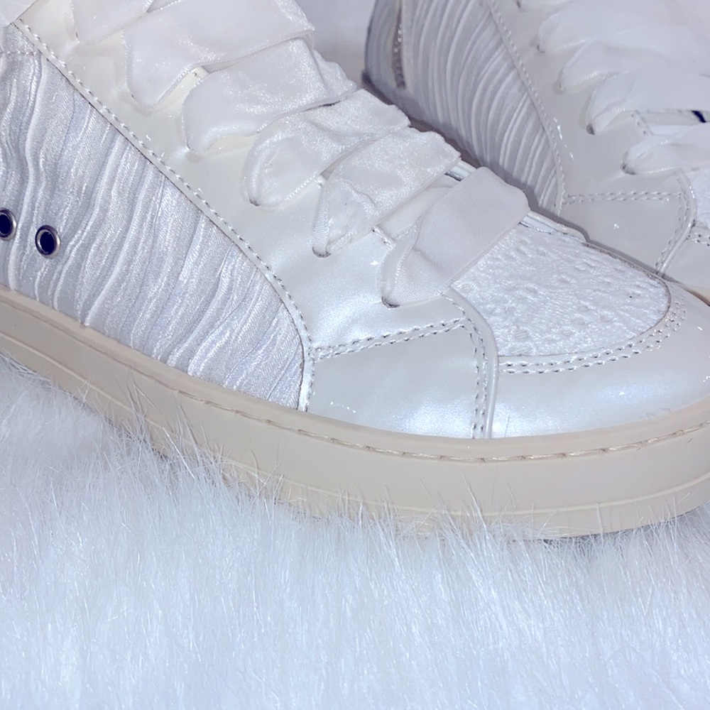 P448 Skate High Top Sneakers - Picture 6 of 9